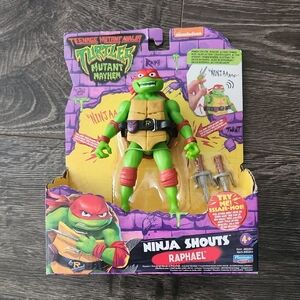 Teenage Mutant Ninja Turtles Raphael Action Figure - NINJA SHOUTS New In BOX